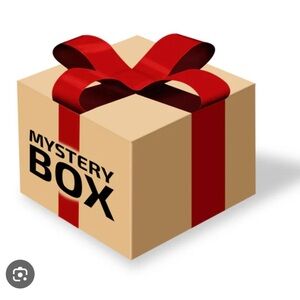 Shop from my fashionista closet!! Let me surprise you with items!